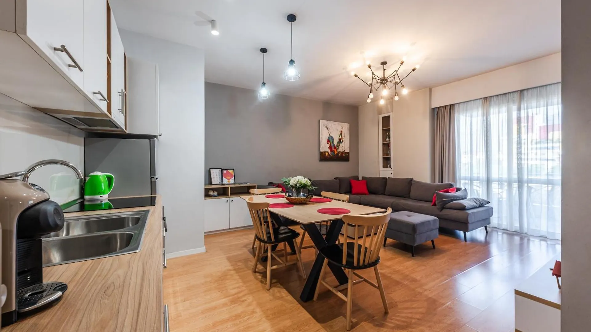Bright And Spacious Apartment - New Boulevard View Tirana 0*,